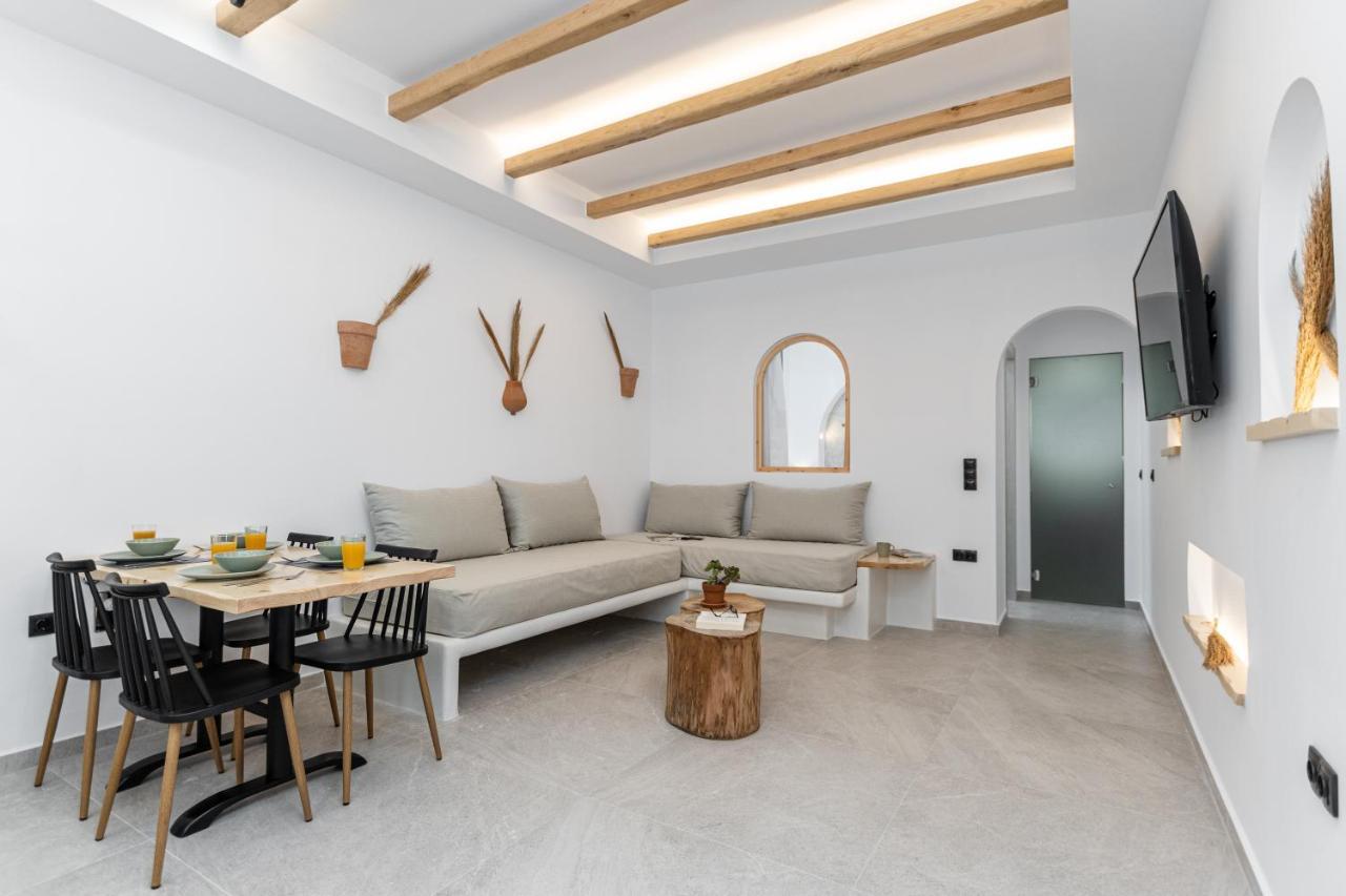Adama'S Suites Naxos City Esterno foto