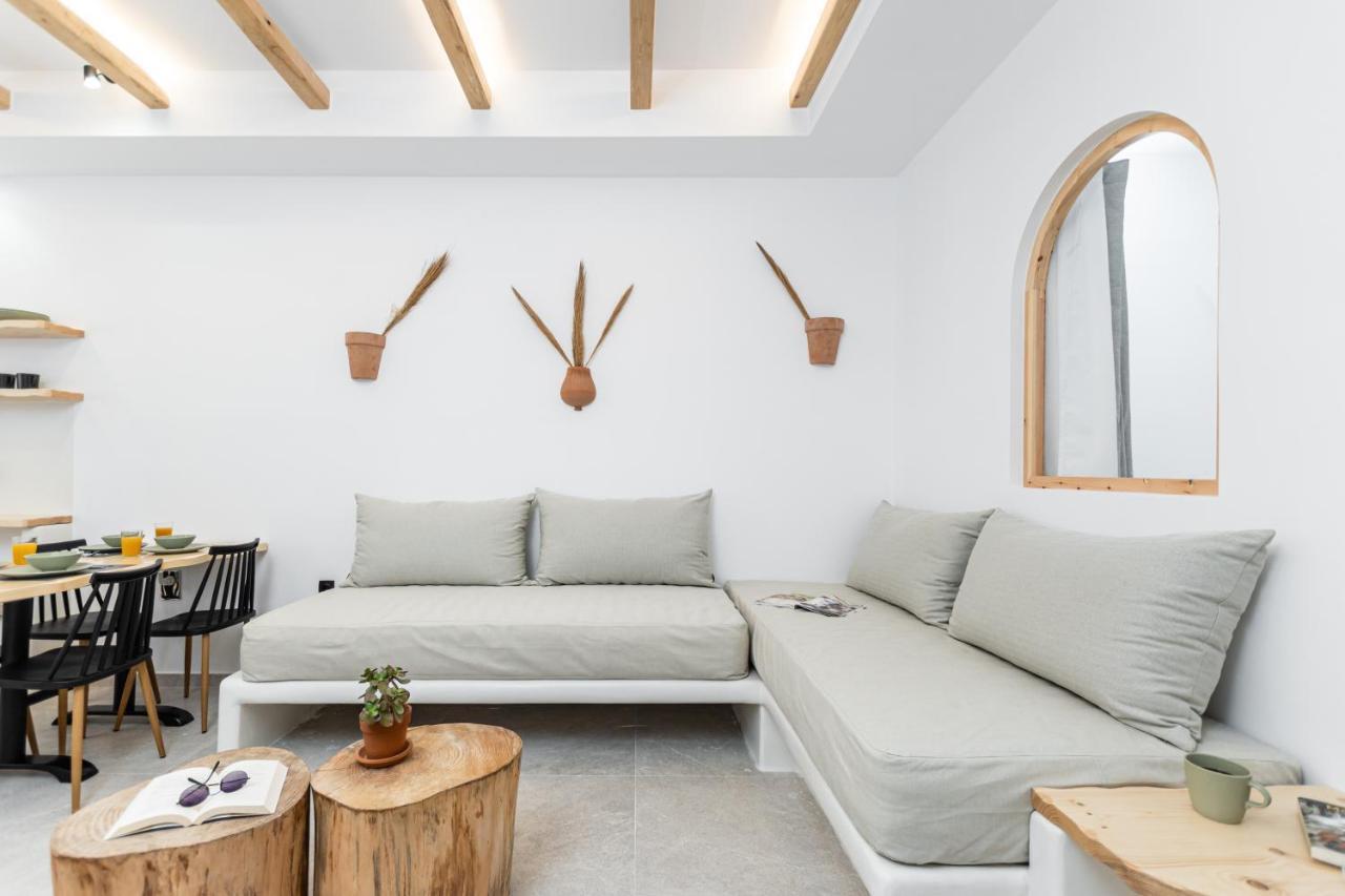 Adama'S Suites Naxos City Esterno foto