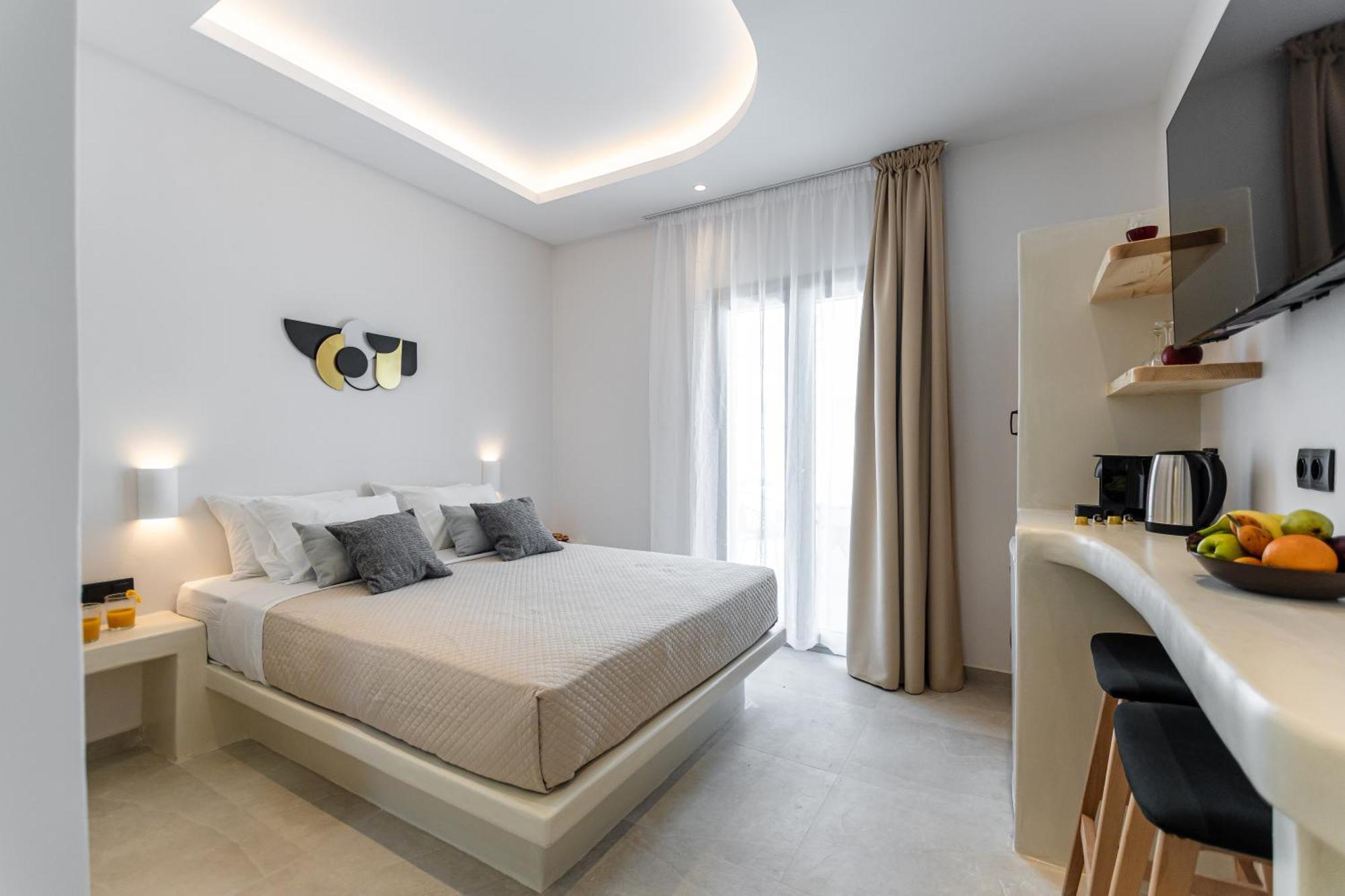 Adama'S Suites Naxos City Esterno foto